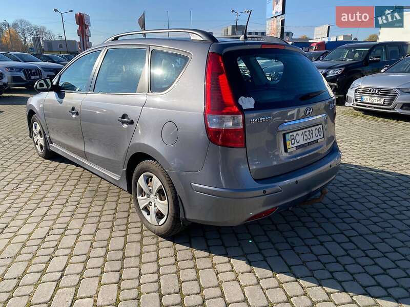 Хэтчбек Hyundai i30 2011 в Львове фото 5 Хэтчбек Hyundai i30 2011 в Львове