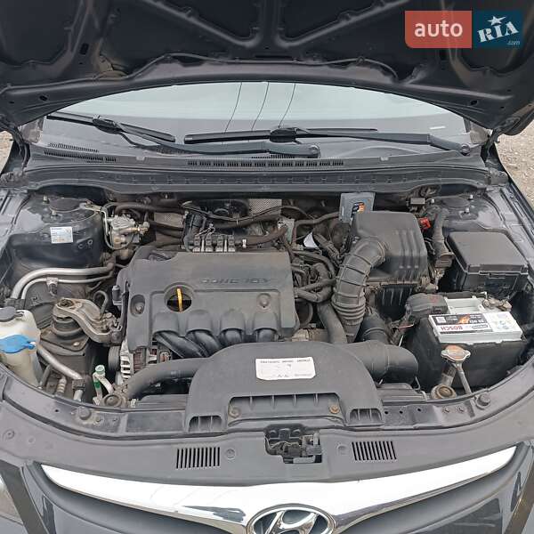 Универсал Hyundai i30 2011 в Броварах