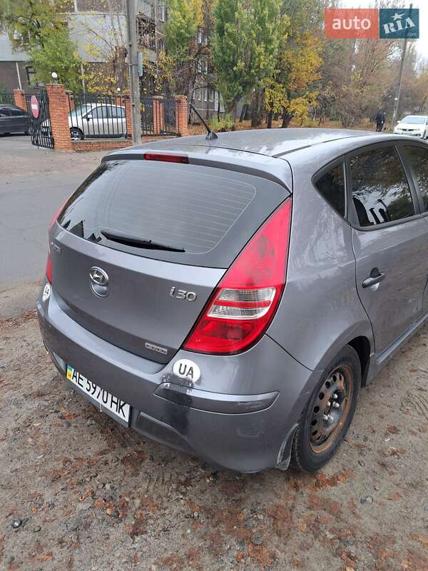 Универсал Hyundai i30 2011 в Новомосковске фото 14 Универсал Hyundai i30 2011 в Новомосковске