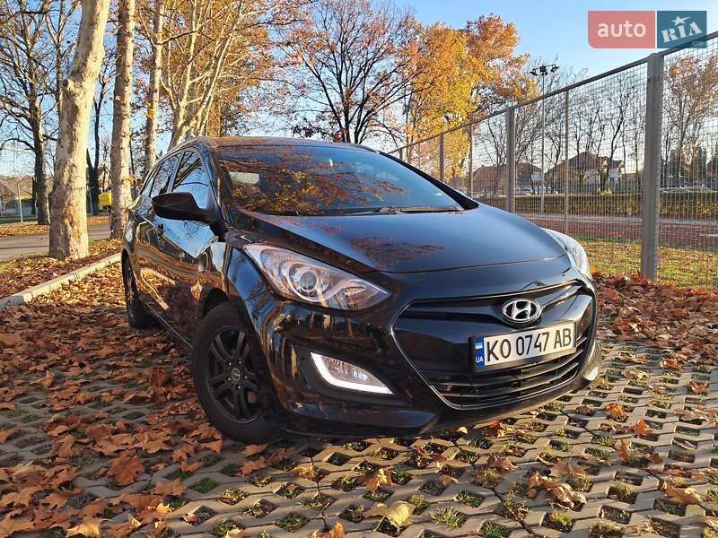 Универсал Hyundai i30 2014 в Мукачево