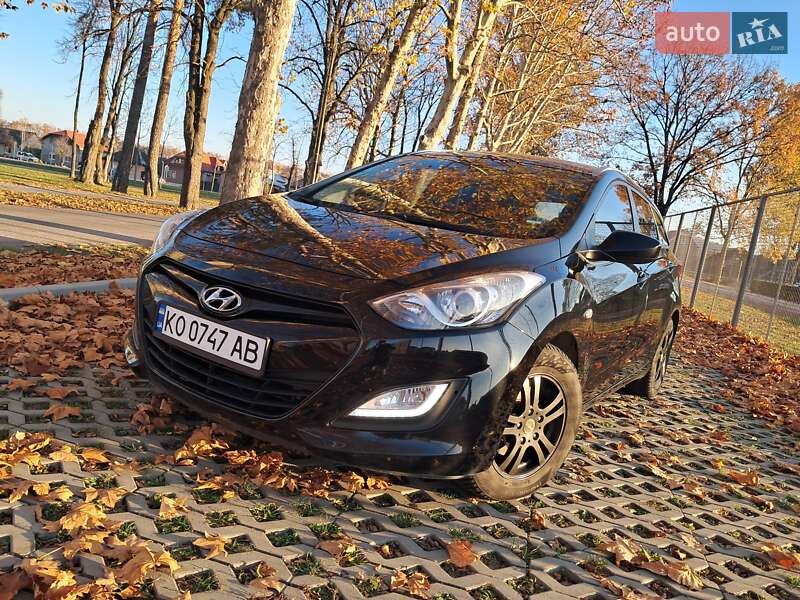 Универсал Hyundai i30 2014 в Мукачево