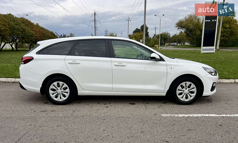 Універсал Hyundai i30 2021 в Рівному