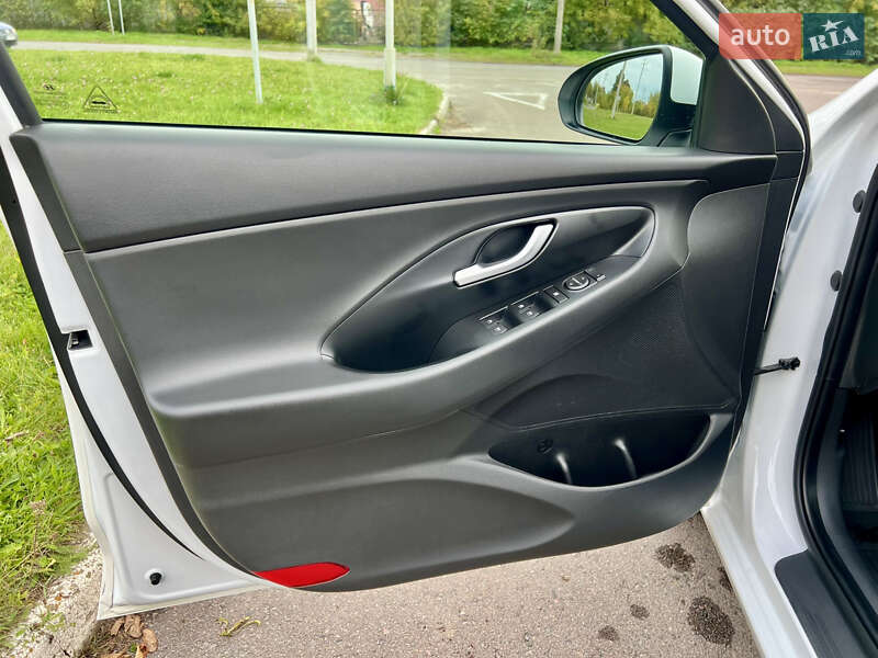 Універсал Hyundai i30 2021 в Рівному