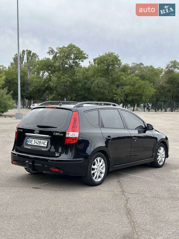 Универсал Hyundai i30 2011 в Николаеве фото 13 Универсал Hyundai i30 2011 в Николаеве
