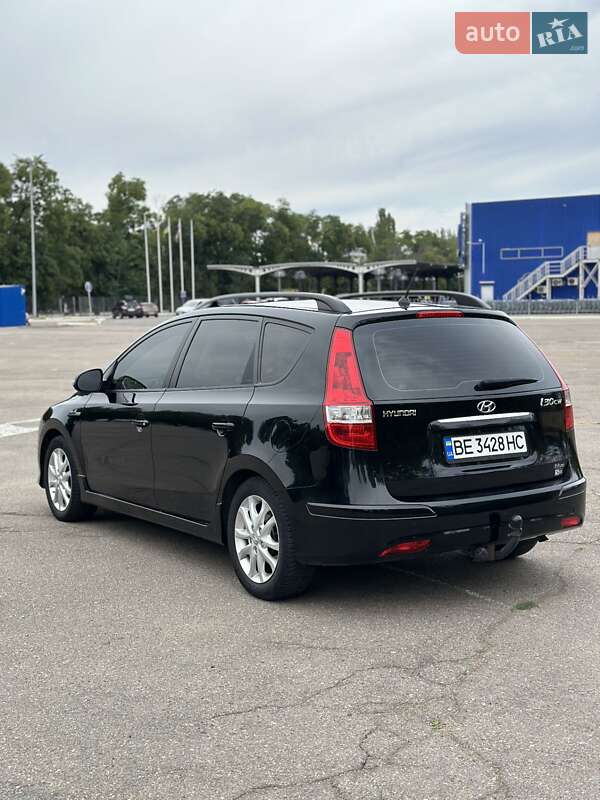 Универсал Hyundai i30 2011 в Николаеве фото 24 Универсал Hyundai i30 2011 в Николаеве