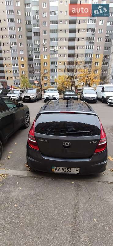 Хетчбек Hyundai i30 2010 в Києві фото 6 Хетчбек Hyundai i30 2010 в Києві