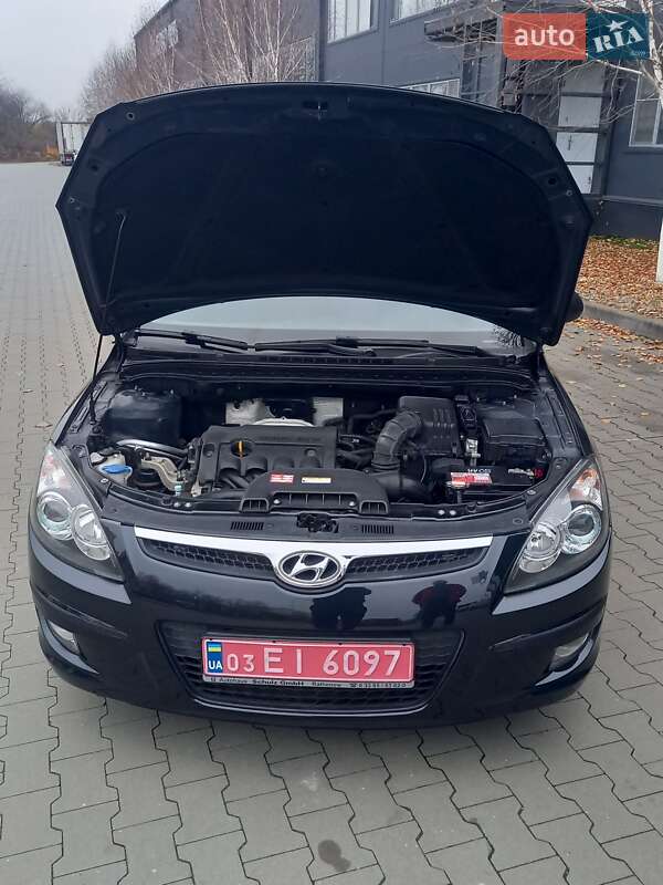 Универсал Hyundai i30 2009 в Белой Церкви