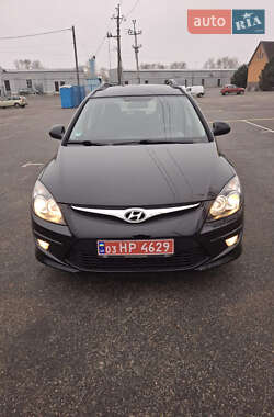 Універсал Hyundai i30 2012 в Харкові