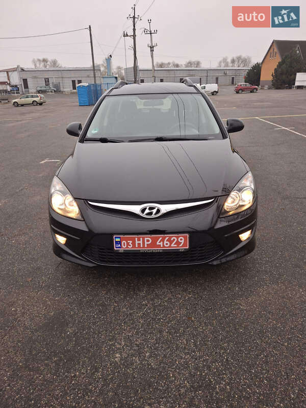 Hyundai i30 2012