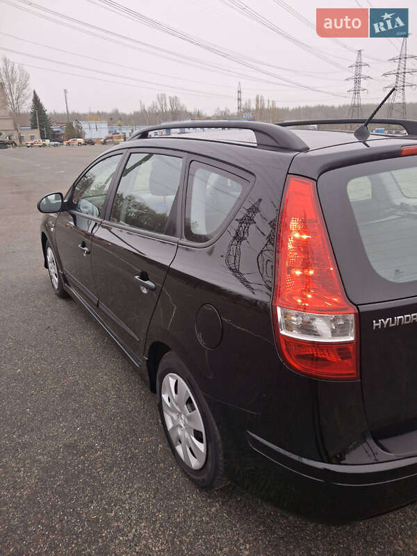 Универсал Hyundai i30 2012 в Харькове