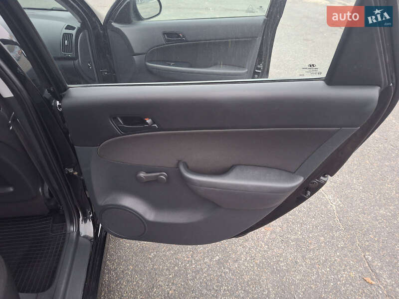 Универсал Hyundai i30 2012 в Харькове