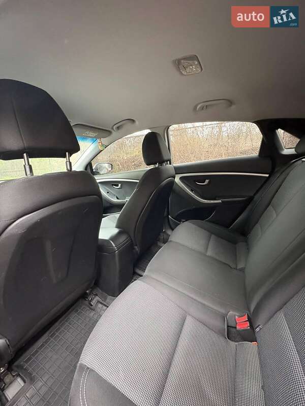 Хэтчбек Hyundai i30 2014 в Киеве