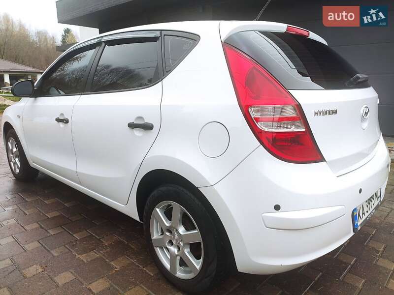 Хэтчбек Hyundai i30 2009 в Василькове фото 6 Хэтчбек Hyundai i30 2009 в Василькове