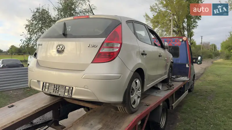 Hyundai i30 2011