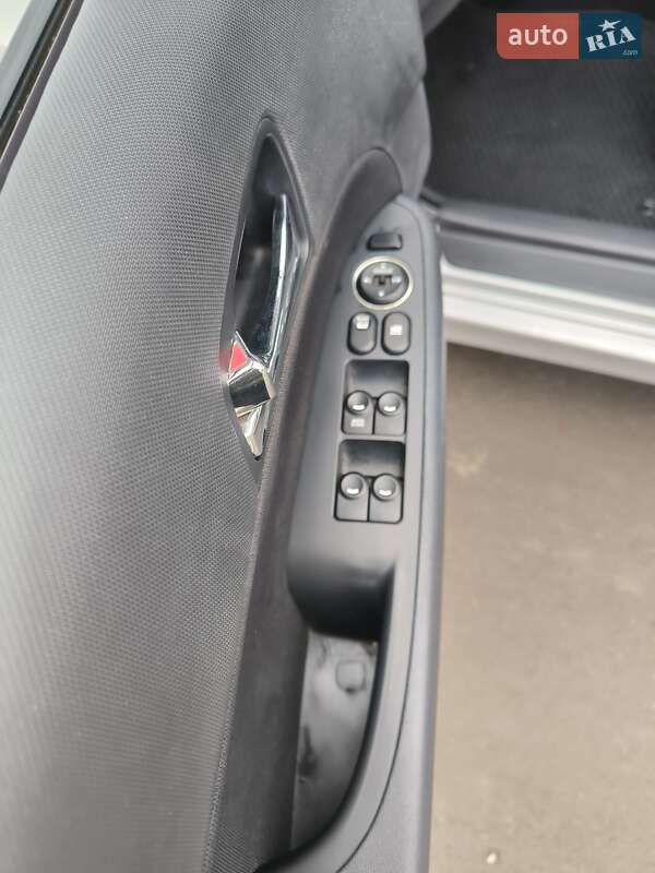 Универсал Hyundai i30 2012 в Ужгороде фото 5 Универсал Hyundai i30 2012 в Ужгороде