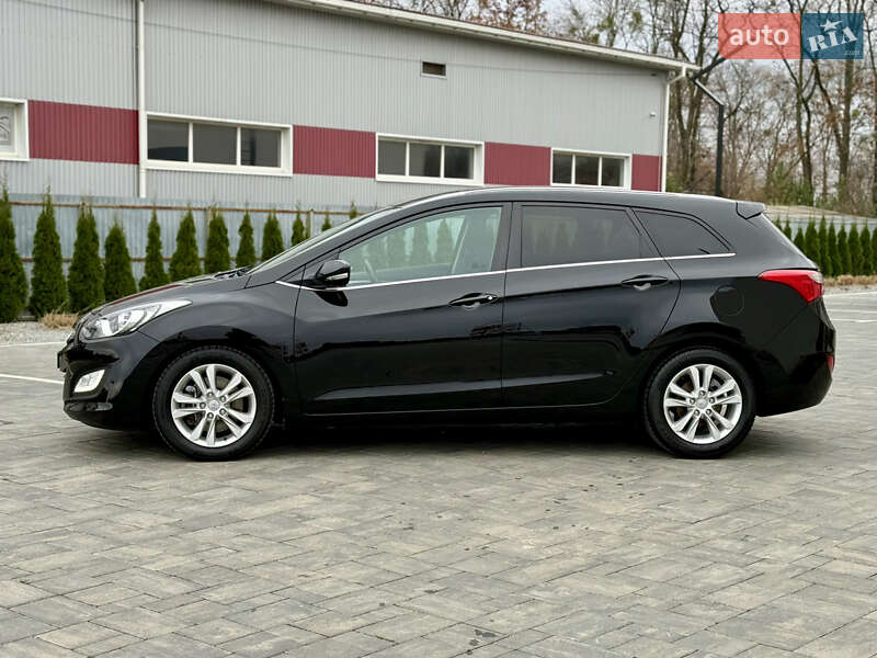 Універсал Hyundai i30 2012 в Луцьку фото 6 Універсал Hyundai i30 2012 в Луцьку