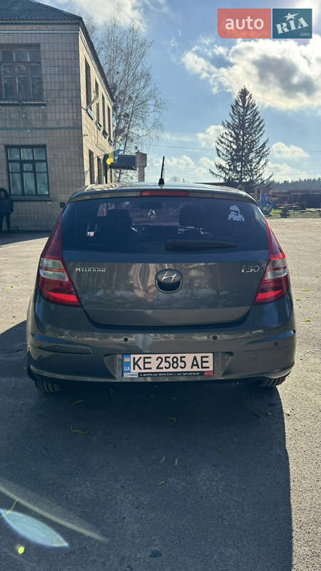 Хэтчбек Hyundai i30 2008 в Ахтырке фото 3 Хэтчбек Hyundai i30 2008 в Ахтырке
