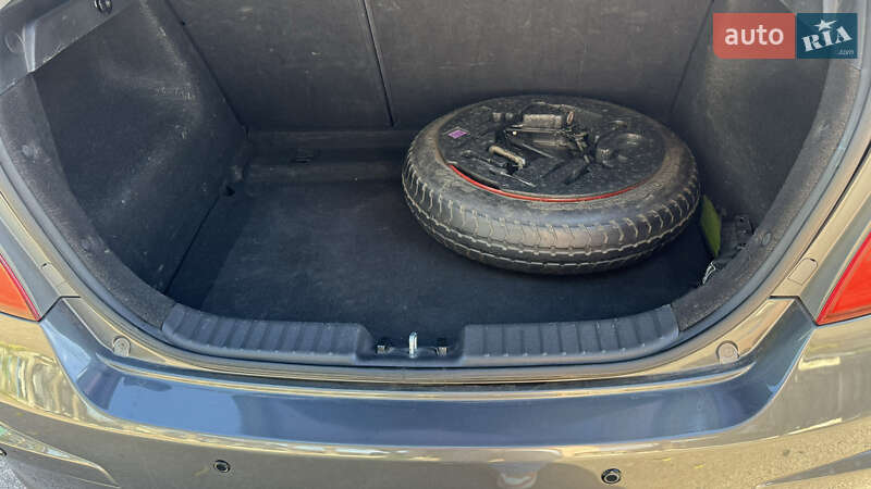 Хэтчбек Hyundai i30 2008 в Ахтырке фото 11 Хэтчбек Hyundai i30 2008 в Ахтырке