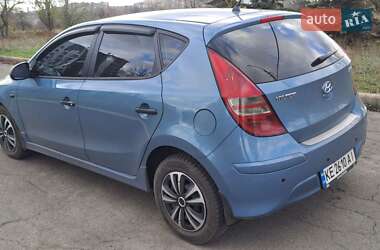 Хетчбек Hyundai i30 2010 в Кривому Розі