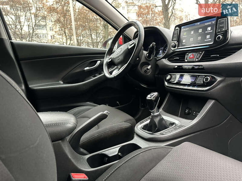 Універсал Hyundai i30 2018 в Рівному