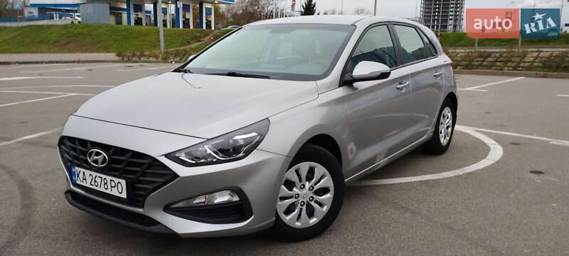 Хэтчбек Hyundai i30 2021 в Киеве