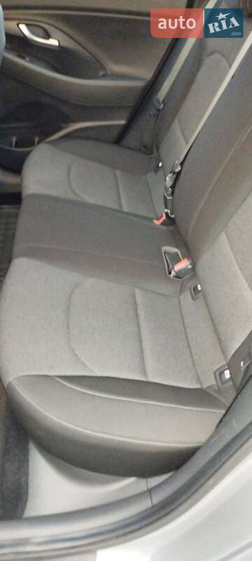 Хэтчбек Hyundai i30 2021 в Киеве