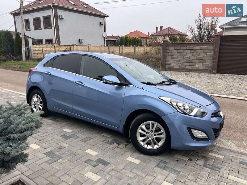 Хэтчбек Hyundai i30 2012 в Одессе фото 4 Хэтчбек Hyundai i30 2012 в Одессе