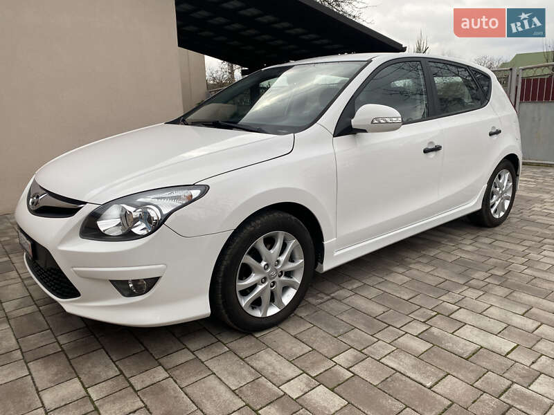 Хэтчбек Hyundai i30 2011 в Виннице фото 22 Хэтчбек Hyundai i30 2011 в Виннице