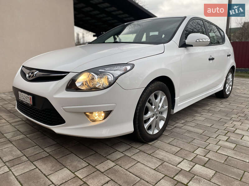 Хэтчбек Hyundai i30 2011 в Виннице фото 26 Хэтчбек Hyundai i30 2011 в Виннице