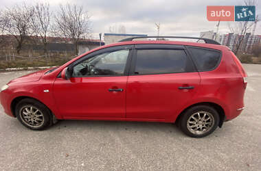 Универсал Hyundai i30 2009 в Чернигове