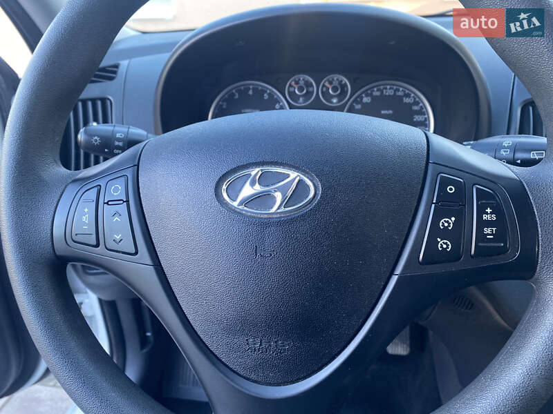 Хэтчбек Hyundai i30 2011 в Виннице фото 3 Хэтчбек Hyundai i30 2011 в Виннице