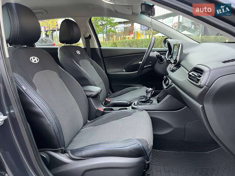 Универсал Hyundai i30 2020 в Киеве