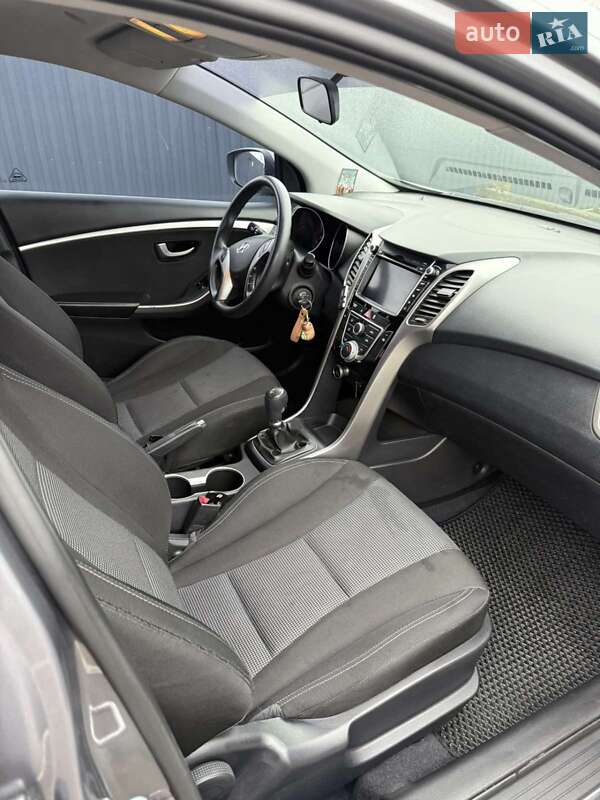 Хэтчбек Hyundai i30 2013 в Хмельницком фото 5 Хэтчбек Hyundai i30 2013 в Хмельницком