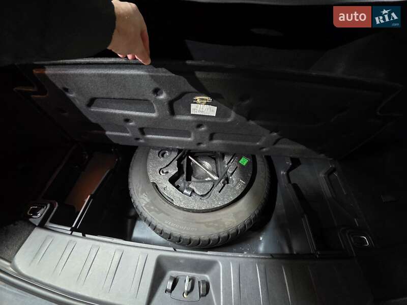 Универсал Hyundai i30 2009 в Луцке