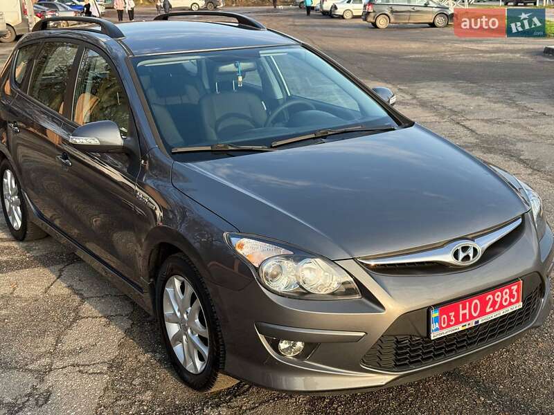 Универсал Hyundai i30 2010 в Кропивницком