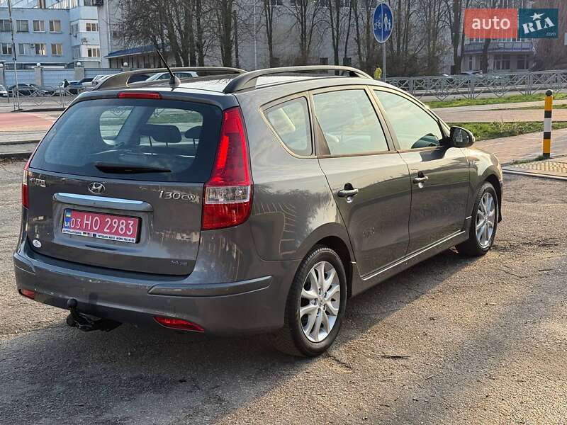 Универсал Hyundai i30 2010 в Кропивницком