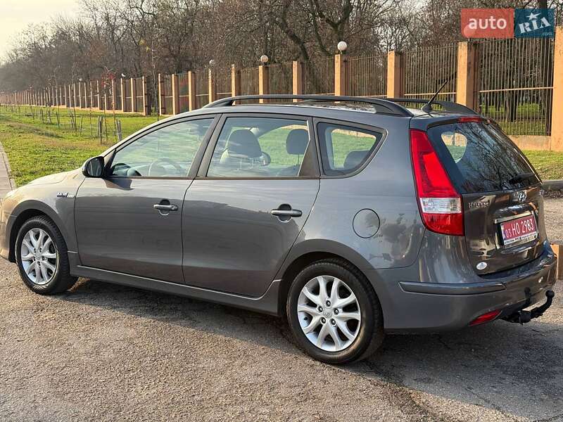 Универсал Hyundai i30 2010 в Кропивницком