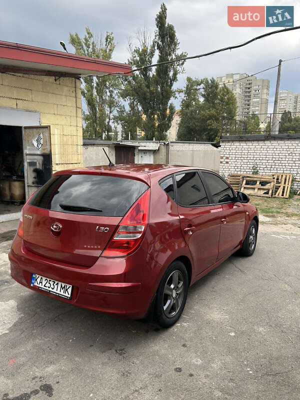Хетчбек Hyundai i30 2008 в Києві