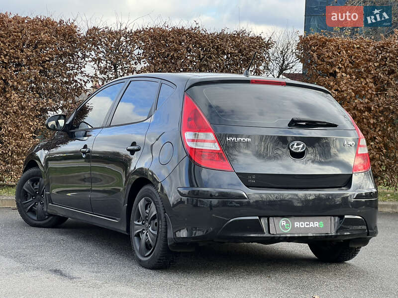 Хетчбек Hyundai i30 2011 в Києві