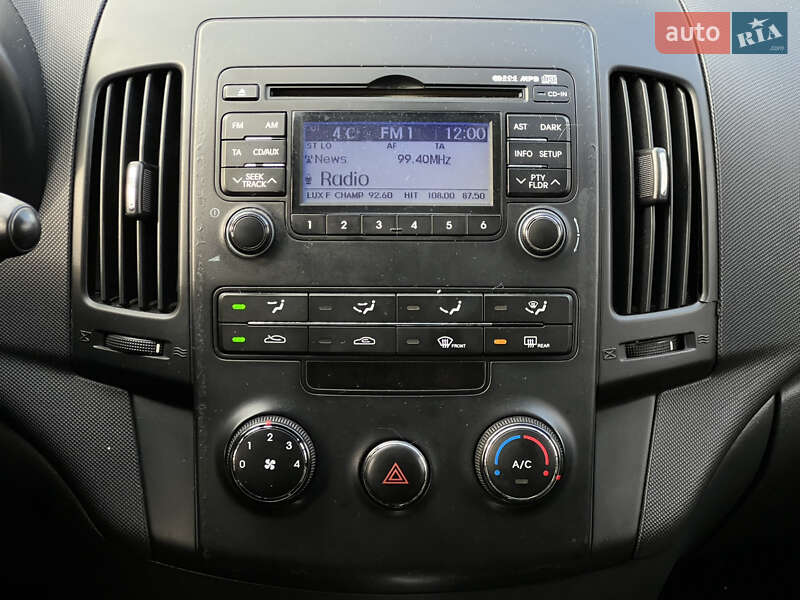 Хетчбек Hyundai i30 2011 в Києві