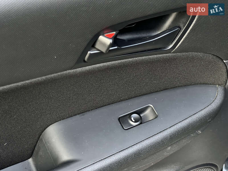Хетчбек Hyundai i30 2011 в Києві
