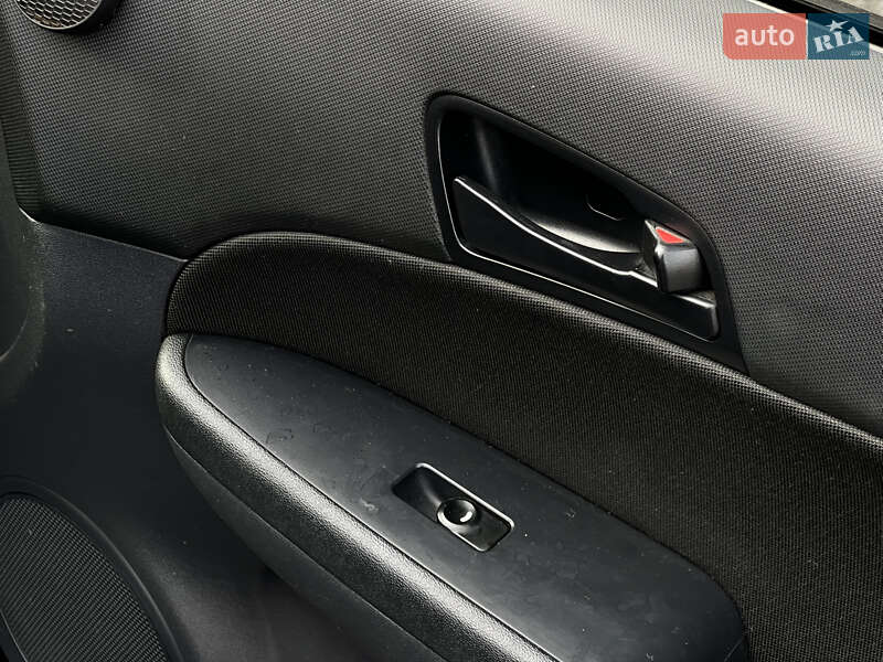 Хетчбек Hyundai i30 2011 в Києві