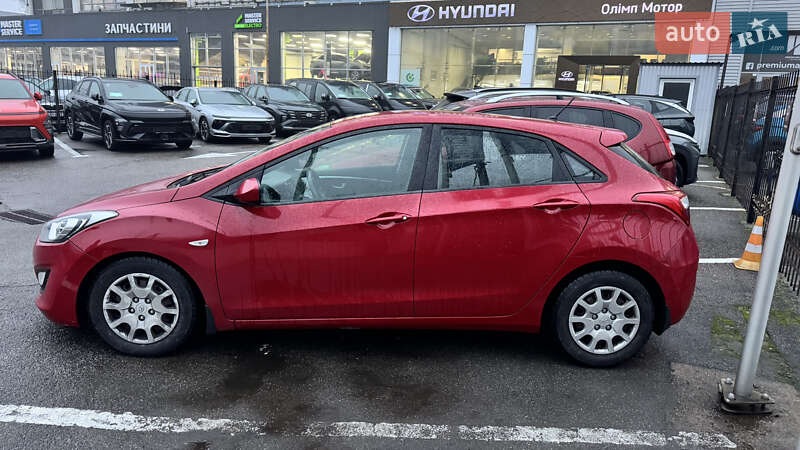 Хетчбек Hyundai i30 2013 в Києві фото 2 Хетчбек Hyundai i30 2013 в Києві