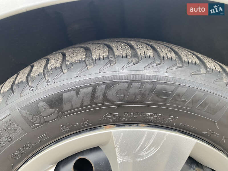 Універсал Hyundai i30 2012 в Запоріжжі