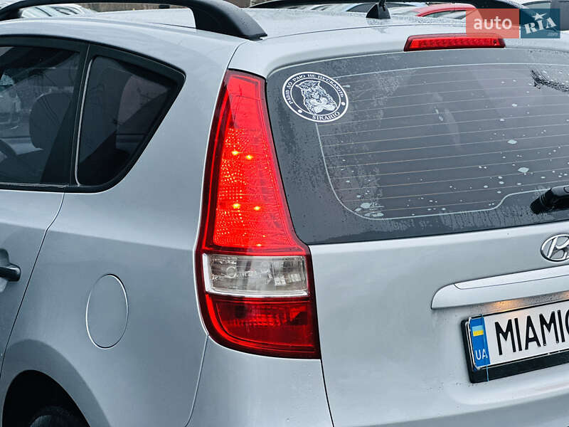 Універсал Hyundai i30 2010 в Харкові фото 7 Універсал Hyundai i30 2010 в Харкові