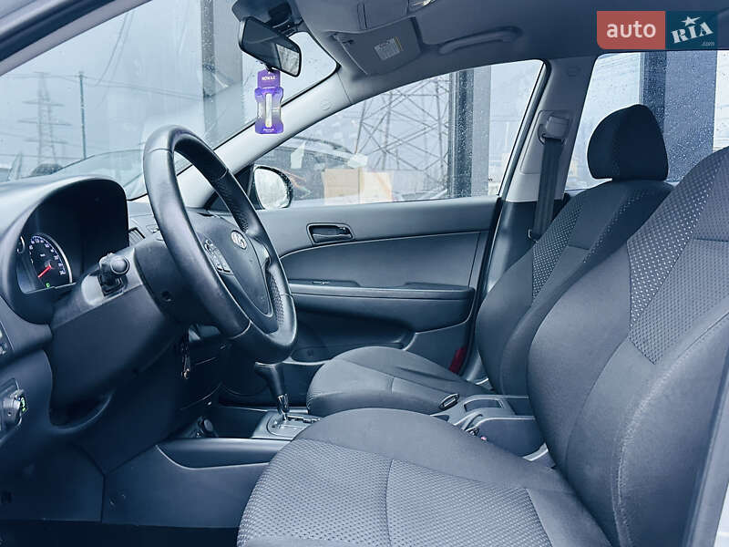 Універсал Hyundai i30 2010 в Харкові фото 14 Універсал Hyundai i30 2010 в Харкові