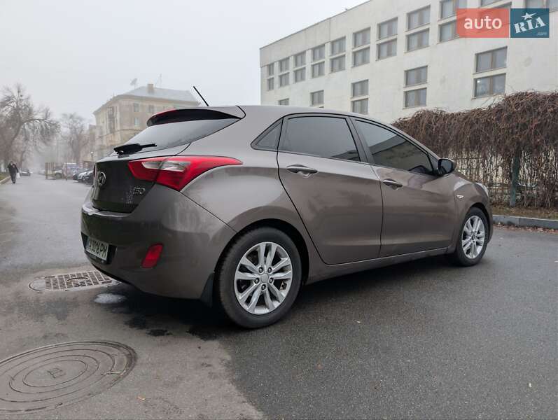 Хетчбек Hyundai i30 2012 в Харкові