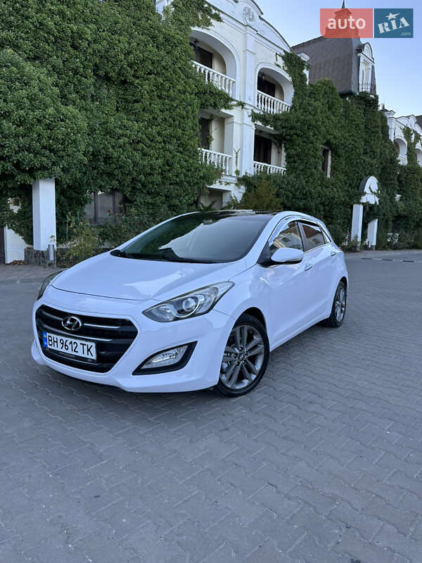 Хетчбек Hyundai i30 2015 в Одесі