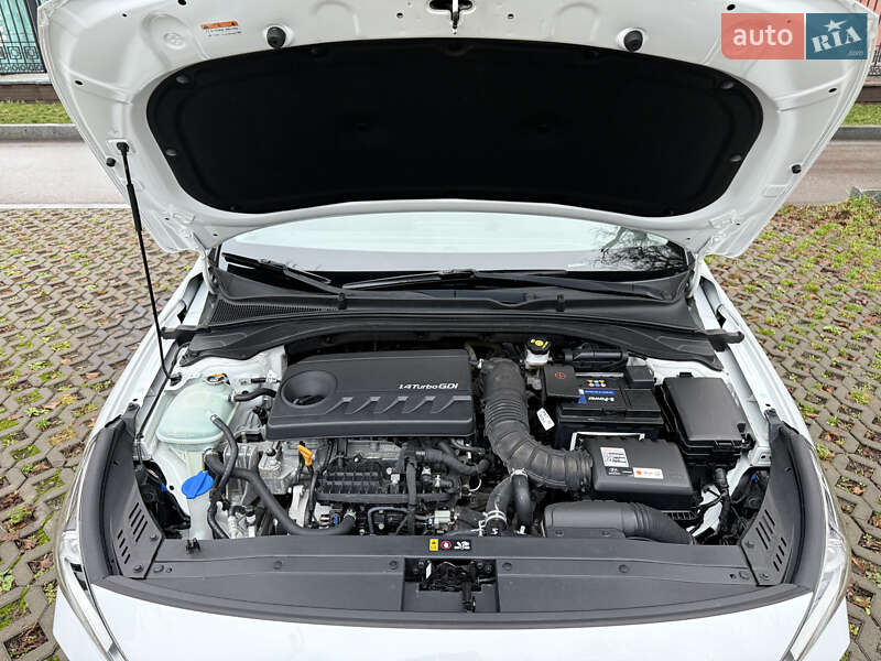 Универсал Hyundai i30 2019 в Харькове