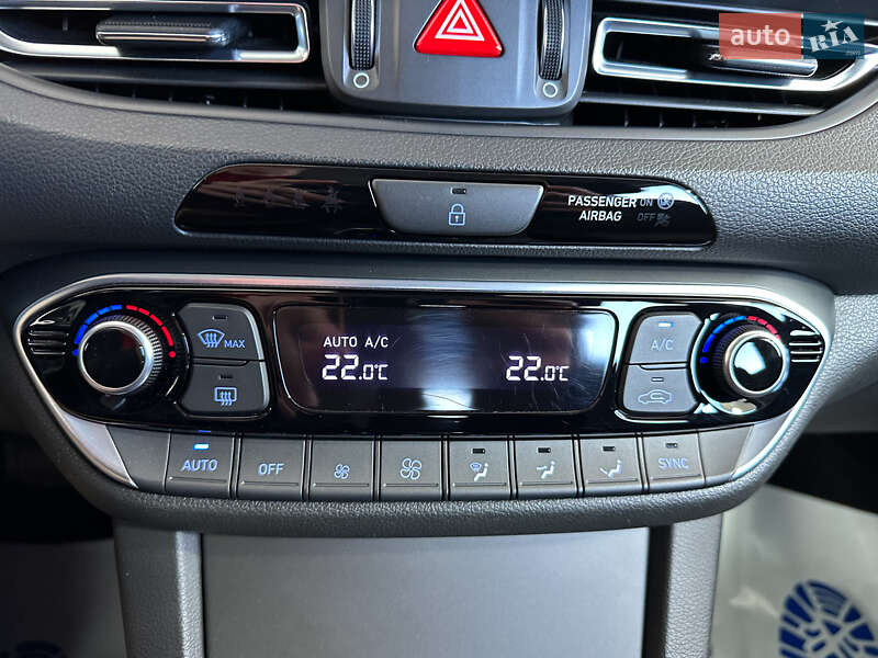 Универсал Hyundai i30 2021 в Львове фото 20 Универсал Hyundai i30 2021 в Львове